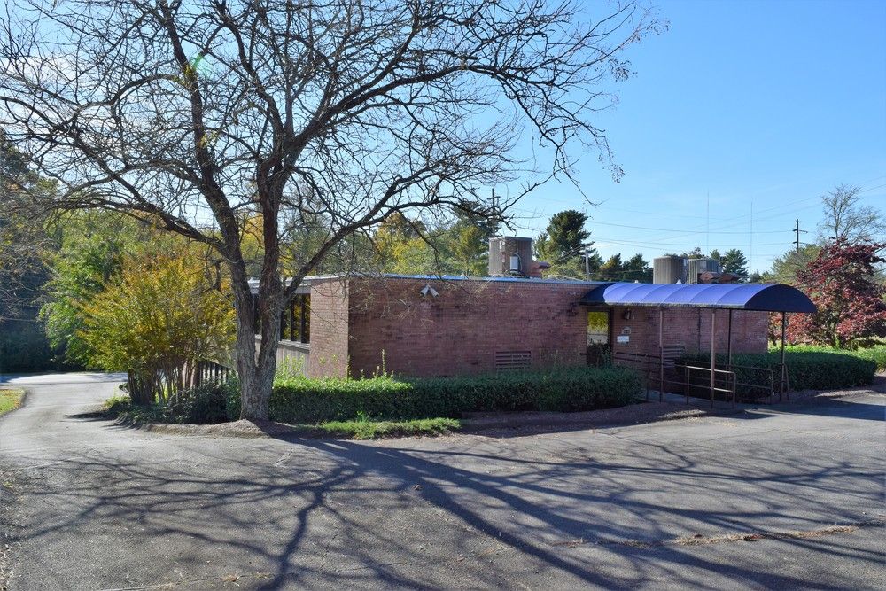 Fountain City Office: 2927 Essary Drive, Knoxville, TN 37918